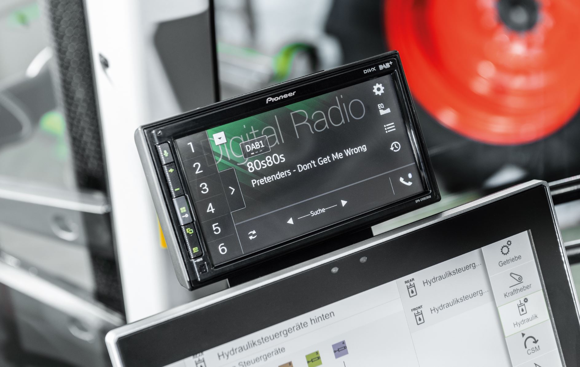 Sound- & Entertainmentsystem EVOLUTION - 4 od. 5 Pfosten Kabine - Subwoofer am Sitz  